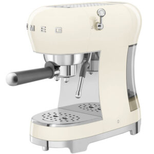 Smeg ECF02CREU